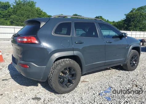 2016 Jeep Cherokee Trailhawk from USA, damaged, VIN 1C4PJMBB1GW301076